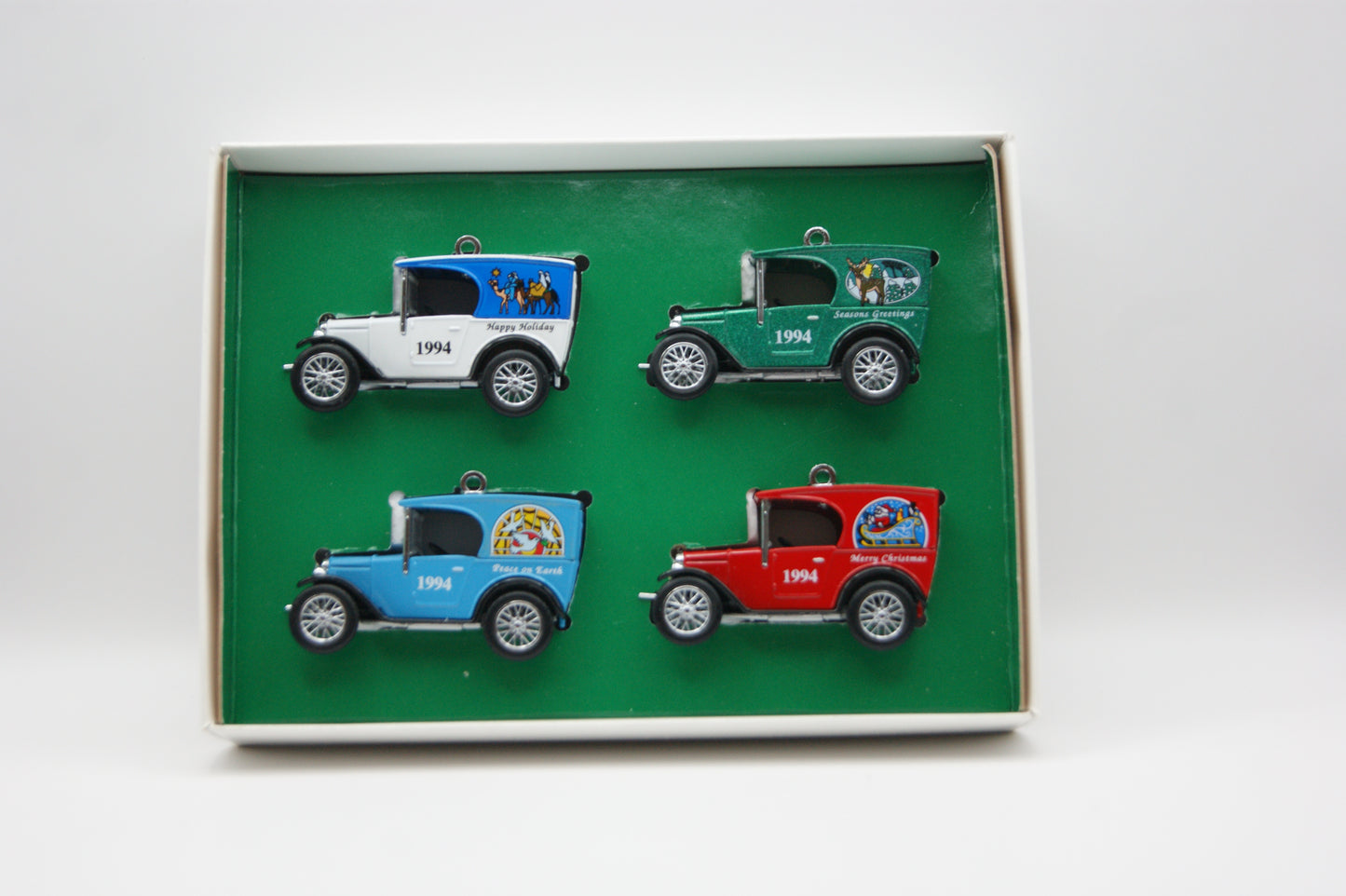 Matchbox Christmas Treasures 1994 4er-Set Austin 7 Weihnachtsanhänger OVP