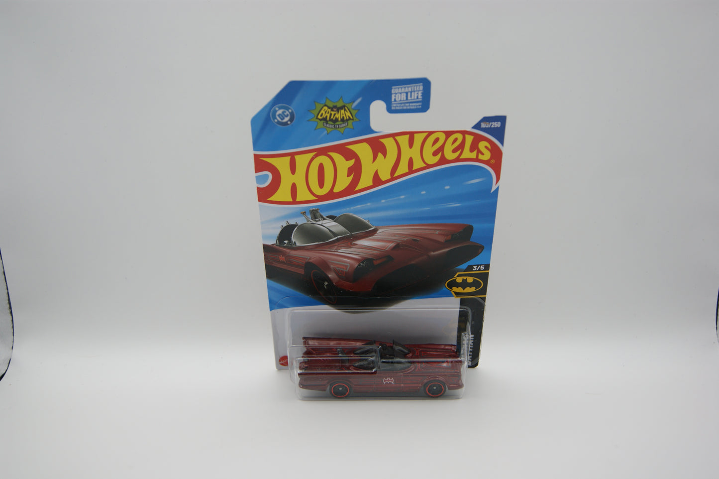 Hot Wheels Classic TV Series Batmobile 2025 Batman 3/5 #103/250 Rot US Long Card OVP