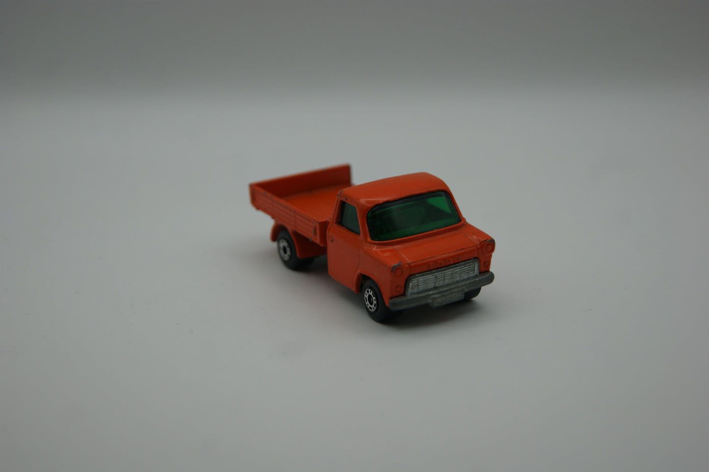 Matchbox Superfast No. 66 Ford Transit Pritschenwagen orange Lesney England 1977