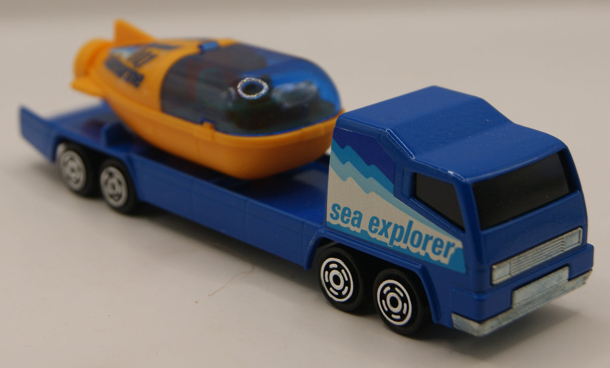 Majorette Vintage Sea Explorer 001 Submarine Transporter Nr. 370 1:100 Made in France