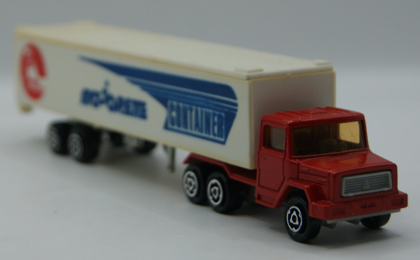 Majorette Vintage Sattelzug Container Moto Revue rot/weiß Made in France
