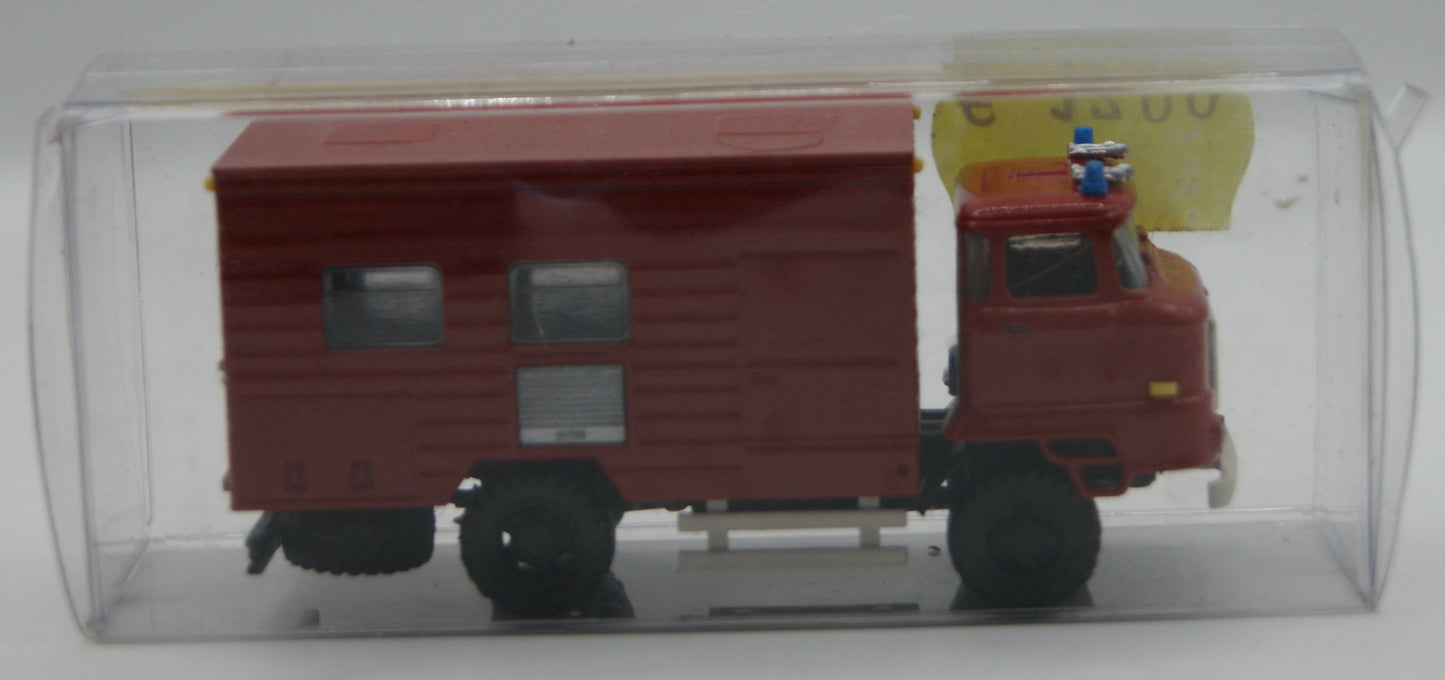 IFA W50 Feuerwehr Gerätewagen / Werkstattwagen Koffer 1:87 H0 rot OVP DDR