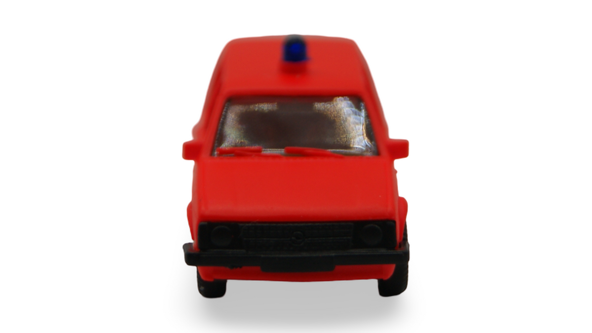 Herpa Opel Rekord E Caravan Feuerwehr rot mit Blaulicht 1:87 H0