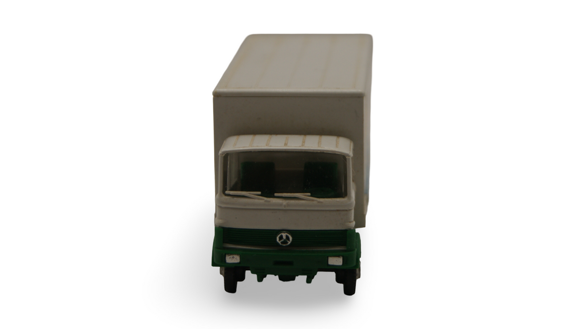 Praliné Mercedes-Benz NG Koffer-LKW Suchard Express 1:87 H0