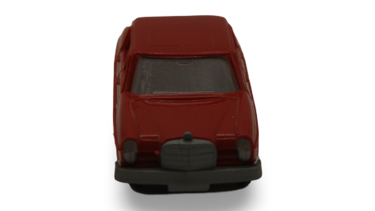 Kleinbahn Mercedes-Benz 250 rot 1:87 H0 Modellauto