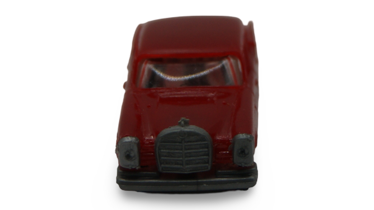 EKO Mercedes-Benz 220 Heckflosse Rot 1:87 H0 Vintage Made in Spain