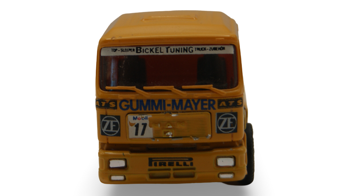 Herpa MAN Renntruck "Gummi-Mayer" Startnummer 17 1:87 Modellauto
