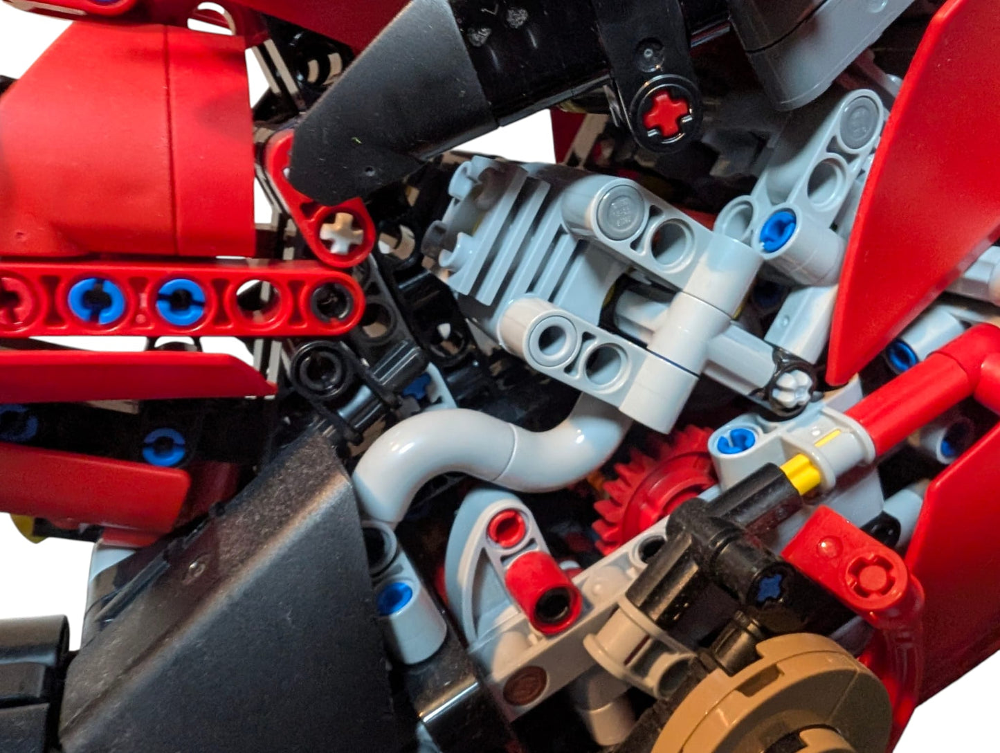 LEGO Technic Ducati Panigale V4 S 42202 – Complet avec boîte d'origine et instructions – Article de collectionneur exceptionnel !