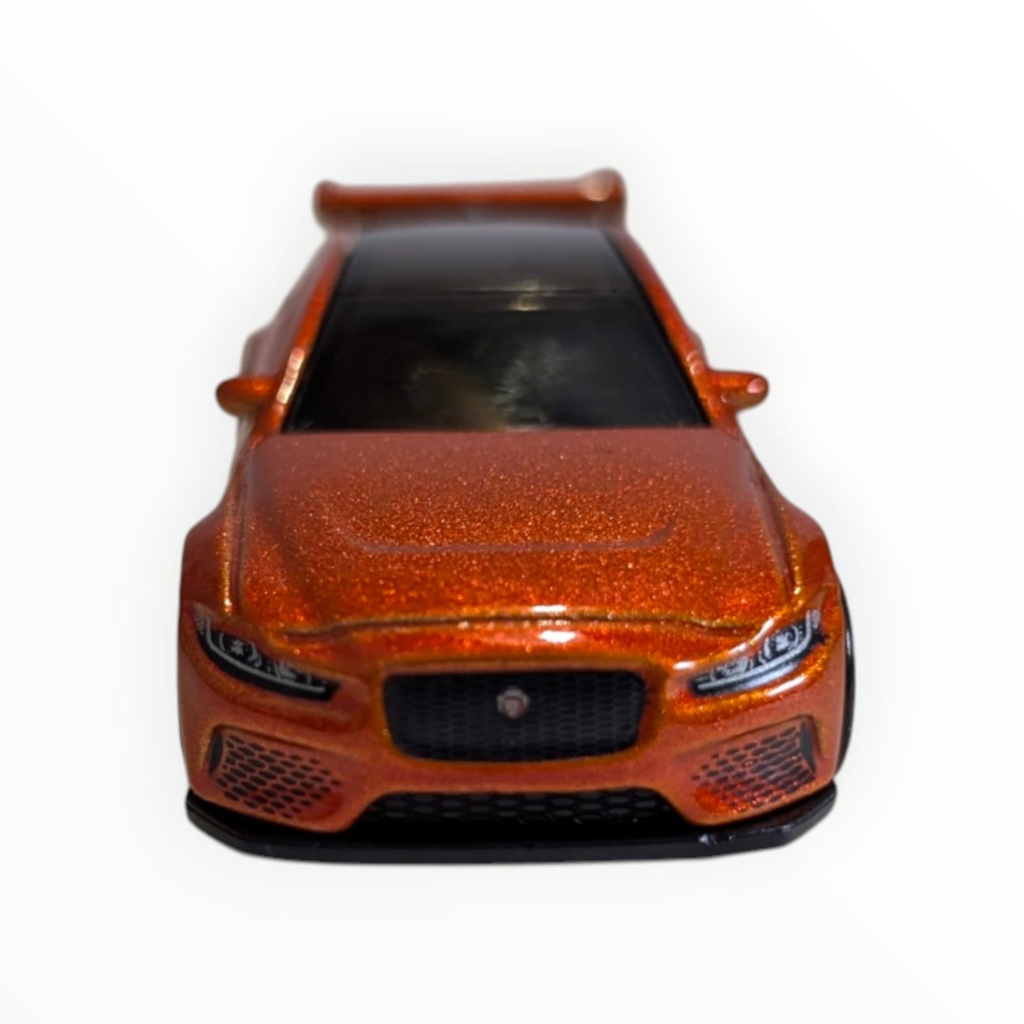 Hot Wheels Jaguar XE SV Project 8 – orange metallic – lose – ca. 1:64