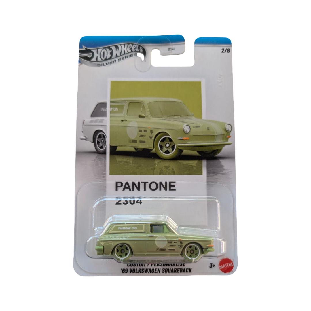 Hot Wheels Silver Series Pantone 2304 Custom ’69 Volkswagen Squareback – 2/6 – OVP