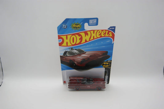 Hot Wheels Classic TV Series Batmobile 2025 Batman 3/5 #103/250 Rot US Long Card