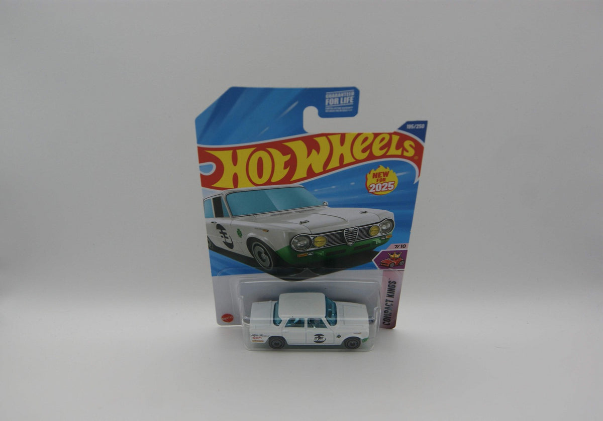 Hot Wheels Alfa Romeo Giulia TI Super Weiß Compact Kings 7/10 195/250 OVP