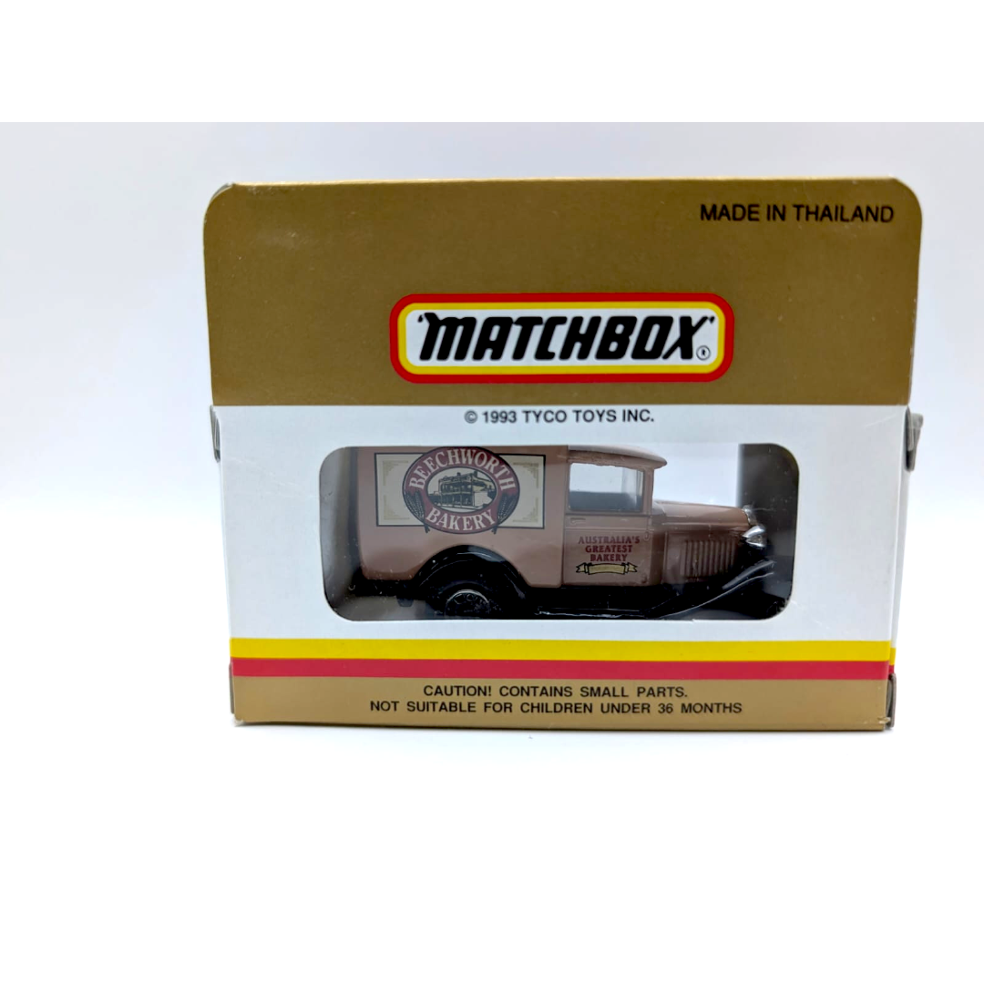 Matchbox MB38 Ford Model A Beechworth Bakery Gold Series OVP 1993 Australien