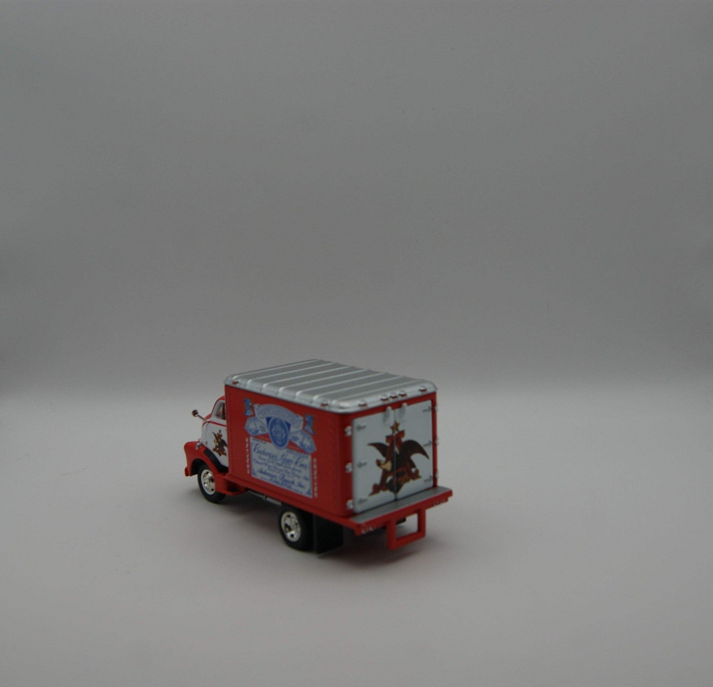 Matchbox Collectibles Budweiser 1948 GMC COE Truck YVT06-M OVP 1:43