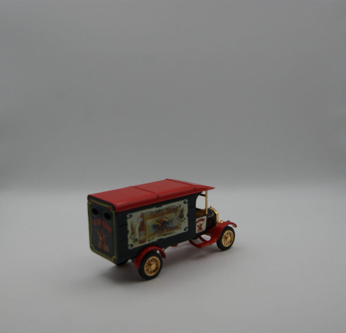 Matchbox Collectibles Budweiser 1926 Ford Model TT YVT03-M 1:43 OVP Zertifikat