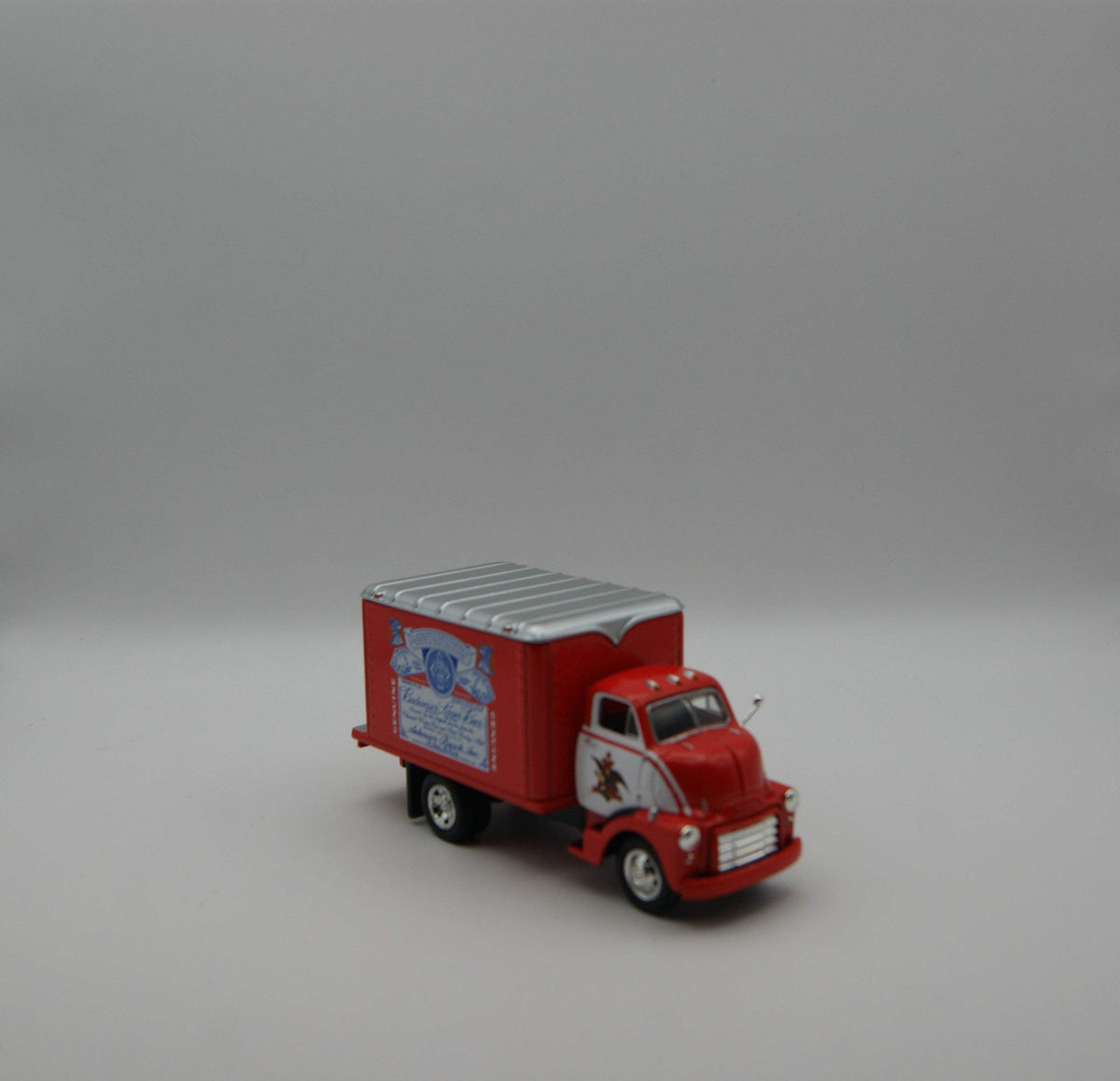 Matchbox Collectibles Budweiser 1948 GMC COE Truck YVT06-M OVP 1:43