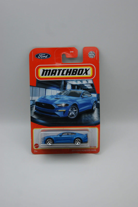 Matchbox 2019 Ford Mustang Coupé Blau 31/100 US Modell Long Card OVP