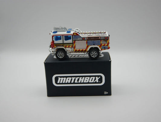 Matchbox Blaze Blitzer Toy Fair 2015 Exclusive Feuerwehr 1:64 mit Box