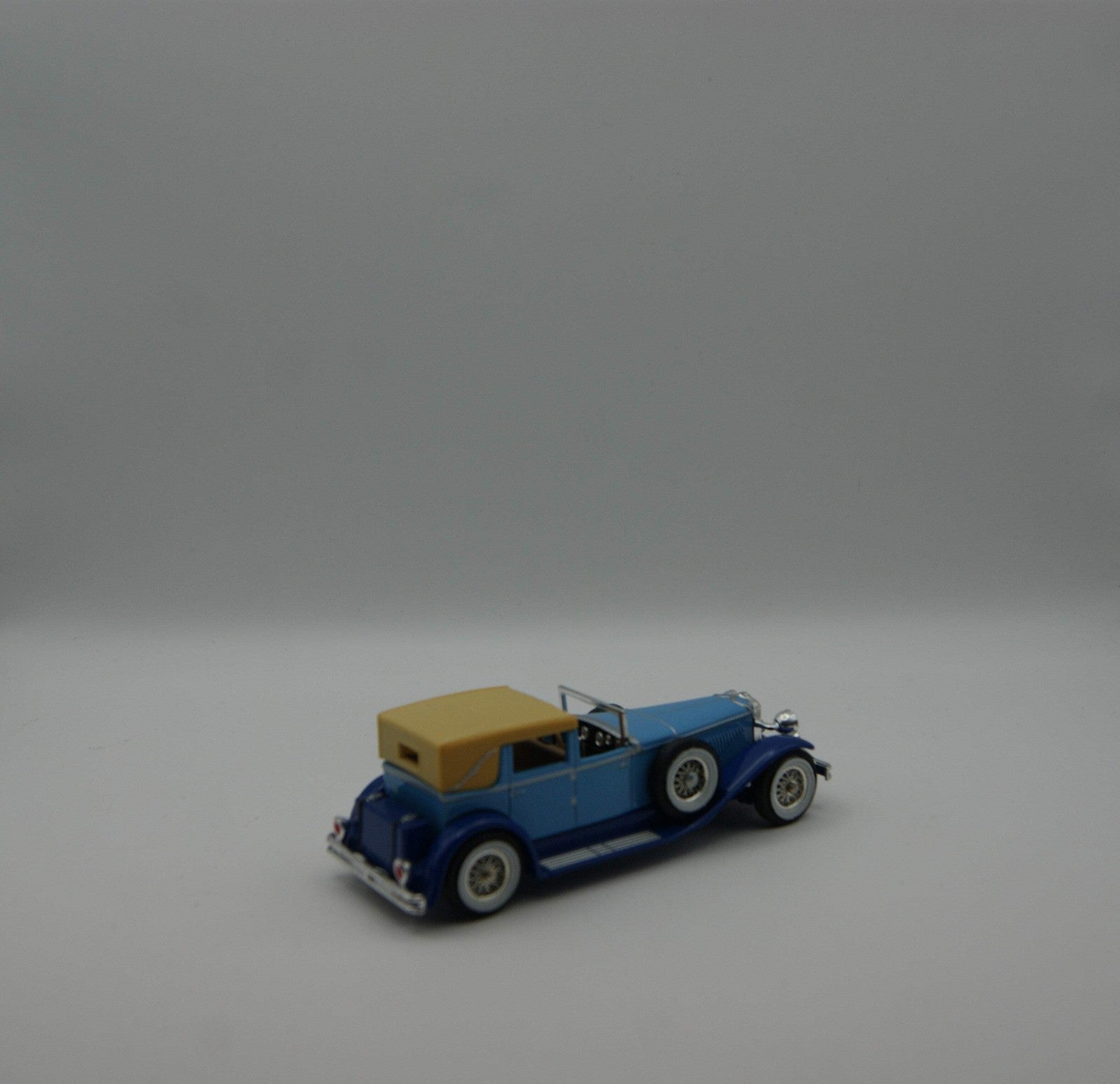Matchbox Collectibles 1930 Duesenberg Model J Town Car 1:43 OVP Infokarte