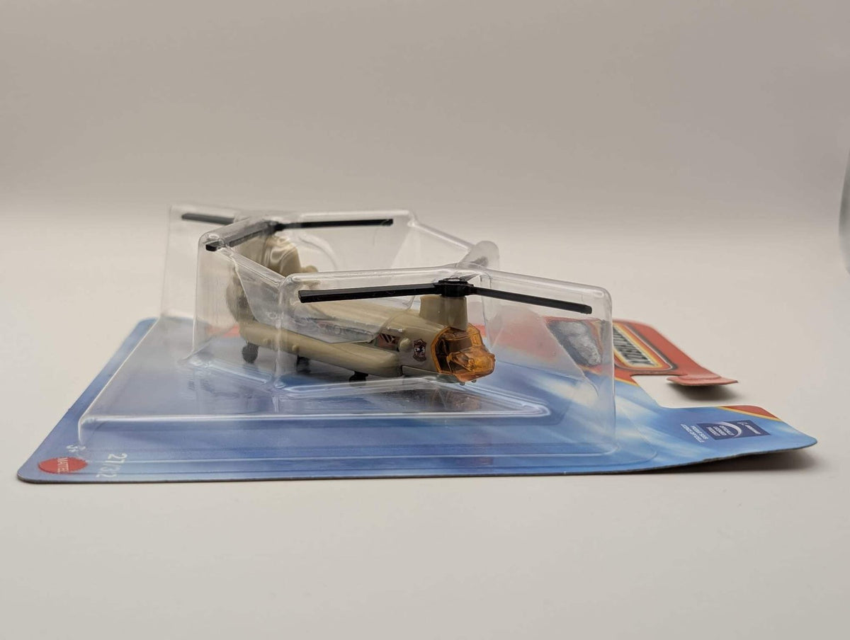 Matchbox Sky Busters Boeing CH-47 Chinook Hubschrauber 27/32 Beige OVP