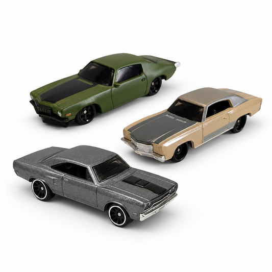 Hot Wheels 3er-Set Chevrolet Muscle Cars – ’70 Camaro, ’70 Monte Carlo & ’67 Chevelle – lose ca. 1:64