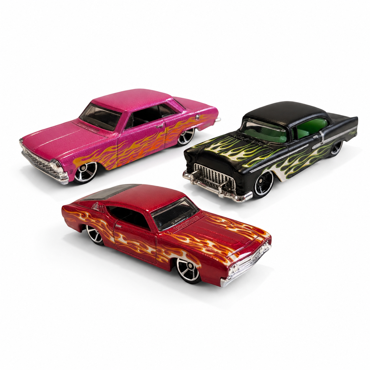 Hot Wheels HW Flames 3er-Set – ’63 Chevy II, ’55 Chevy & Custom ’67 Pontiac Firebird – lose