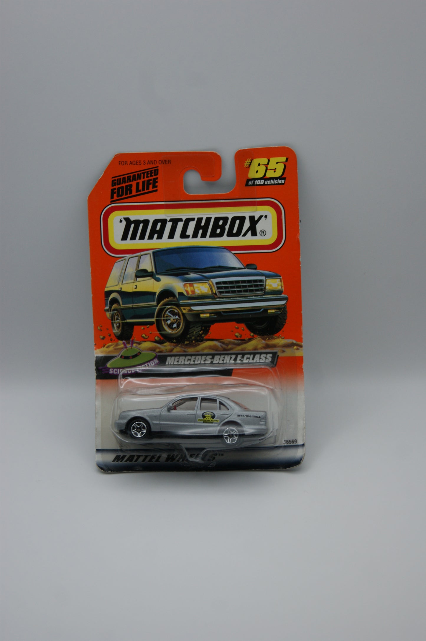 Matchbox Mercedes-Benz E-Class Silber #65/100 Science Fiction US Modell Long Card OVP