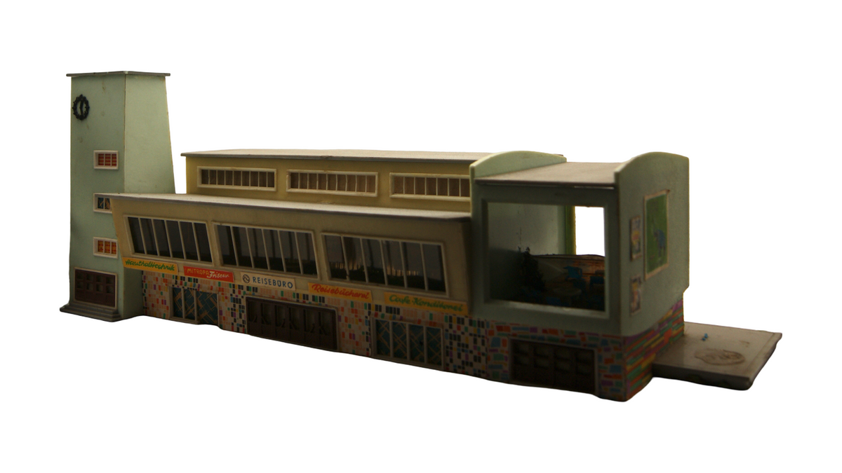 OWO/VERO Bahnhof Warna DDR Großbahnhof mit Uhrturm TT 1:120 Bastler