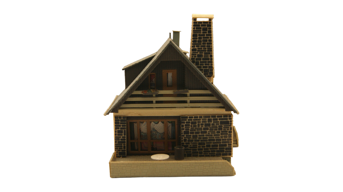 DDR Landhaus mit Balkon Dachgaube & Terrasse TT 1:120 Vintage