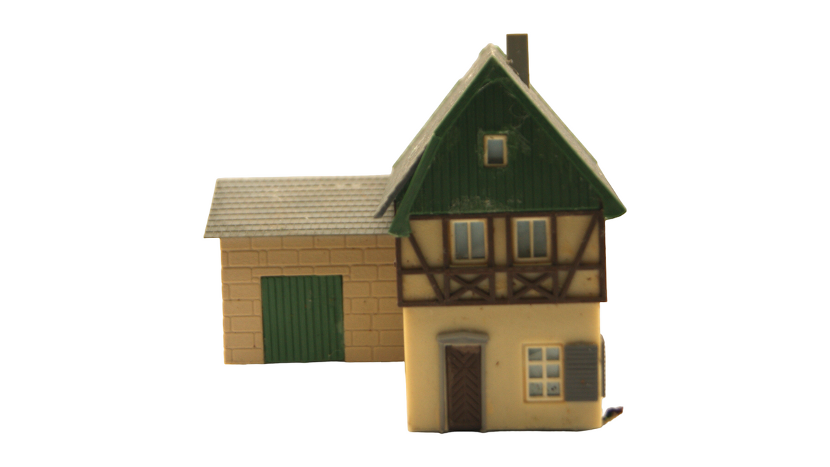 TT 1:120 Wohnhaus mit Fachwerkbalkon Garage & Nebengebäude – Vintage