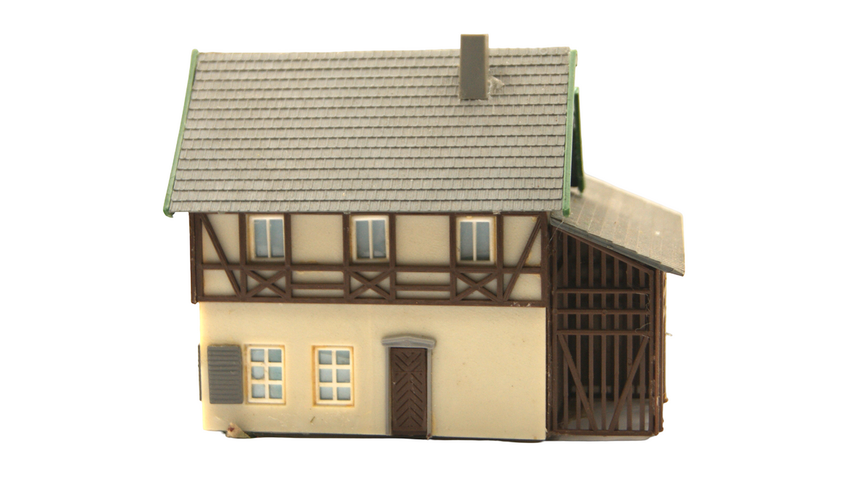 TT 1:120 Wohnhaus mit Fachwerkbalkon Garage & Nebengebäude – Vintage