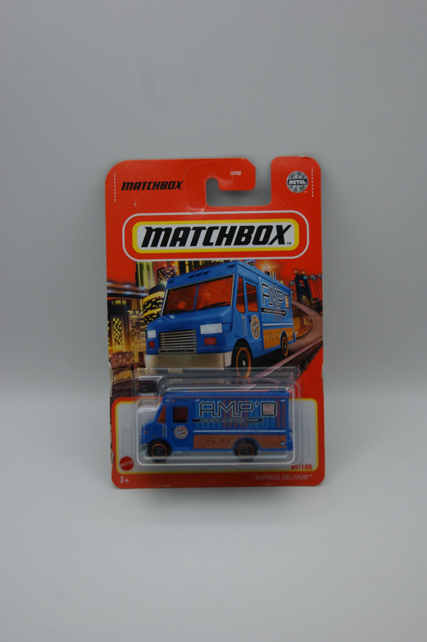 Matchbox Express Delivery AMP Blau 89/100 MBX Metro US Modell Long Card OVP