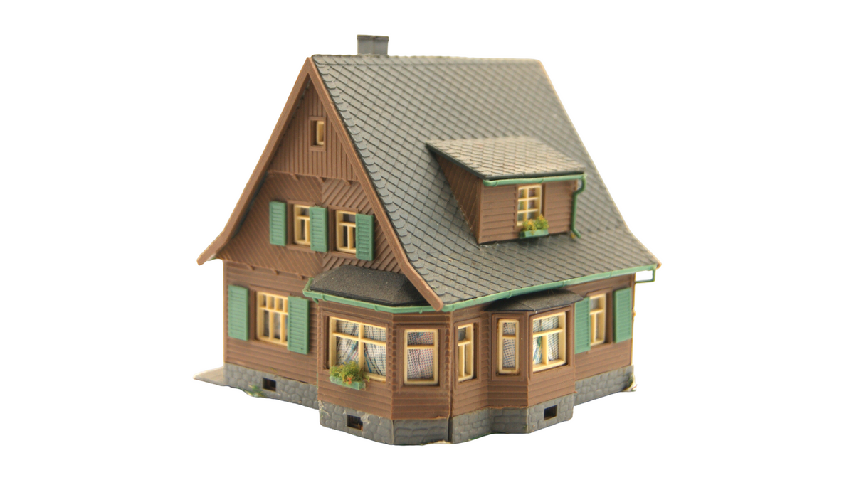 Spur TT 1:120 Wohnhaus mit Erker und Dachgauben – Modellbahn Gebäude