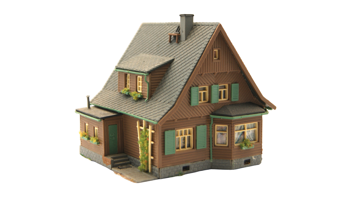Spur TT 1:120 Wohnhaus mit Erker und Dachgauben – Modellbahn Gebäude
