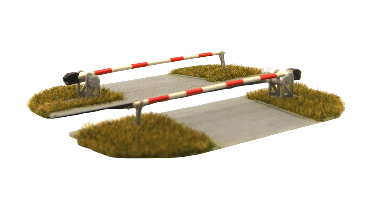 2 Bahnübergänge mit Schranken H0 1:87 – Begrüntes Modellbahnzubehör