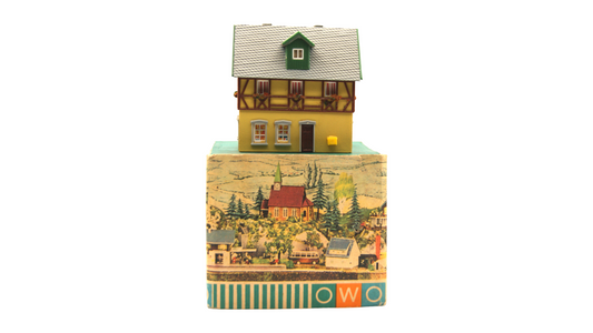 OWO 5820/129/684 Fachwerkhaus mit Balkon TT 1:120 DDR mit OVP