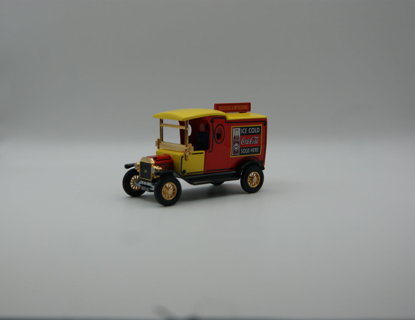 Matchbox Collectibles YPC04-M 1912 Ford Model T Coca-Cola OVP Zertifikat