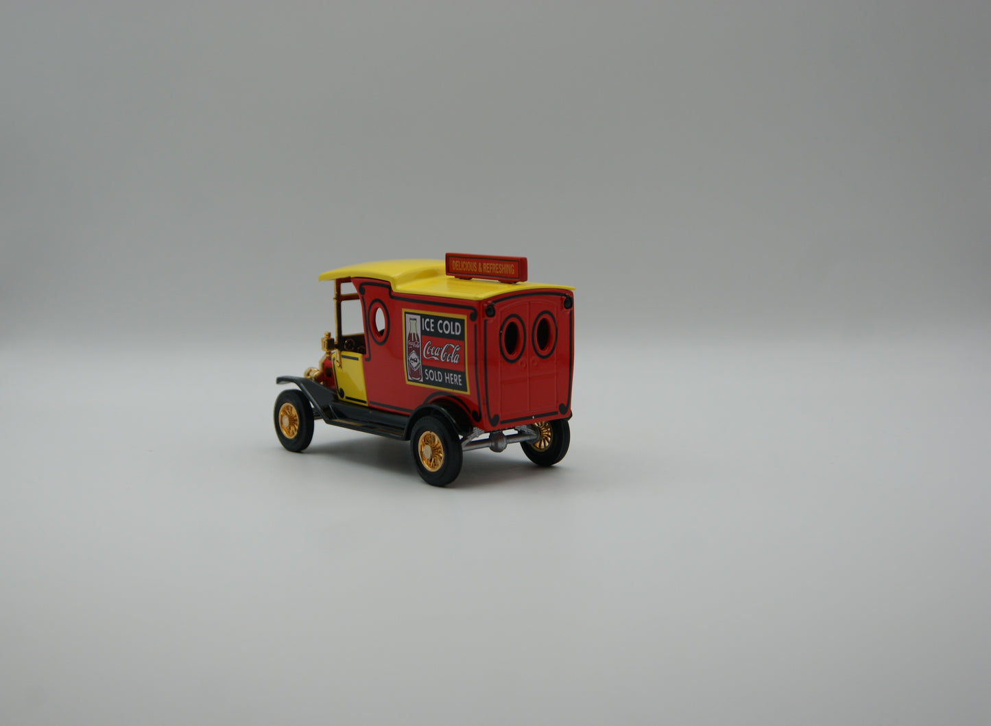 Matchbox Collectibles YPC04-M 1912 Ford Model T Coca-Cola OVP Zertifikat