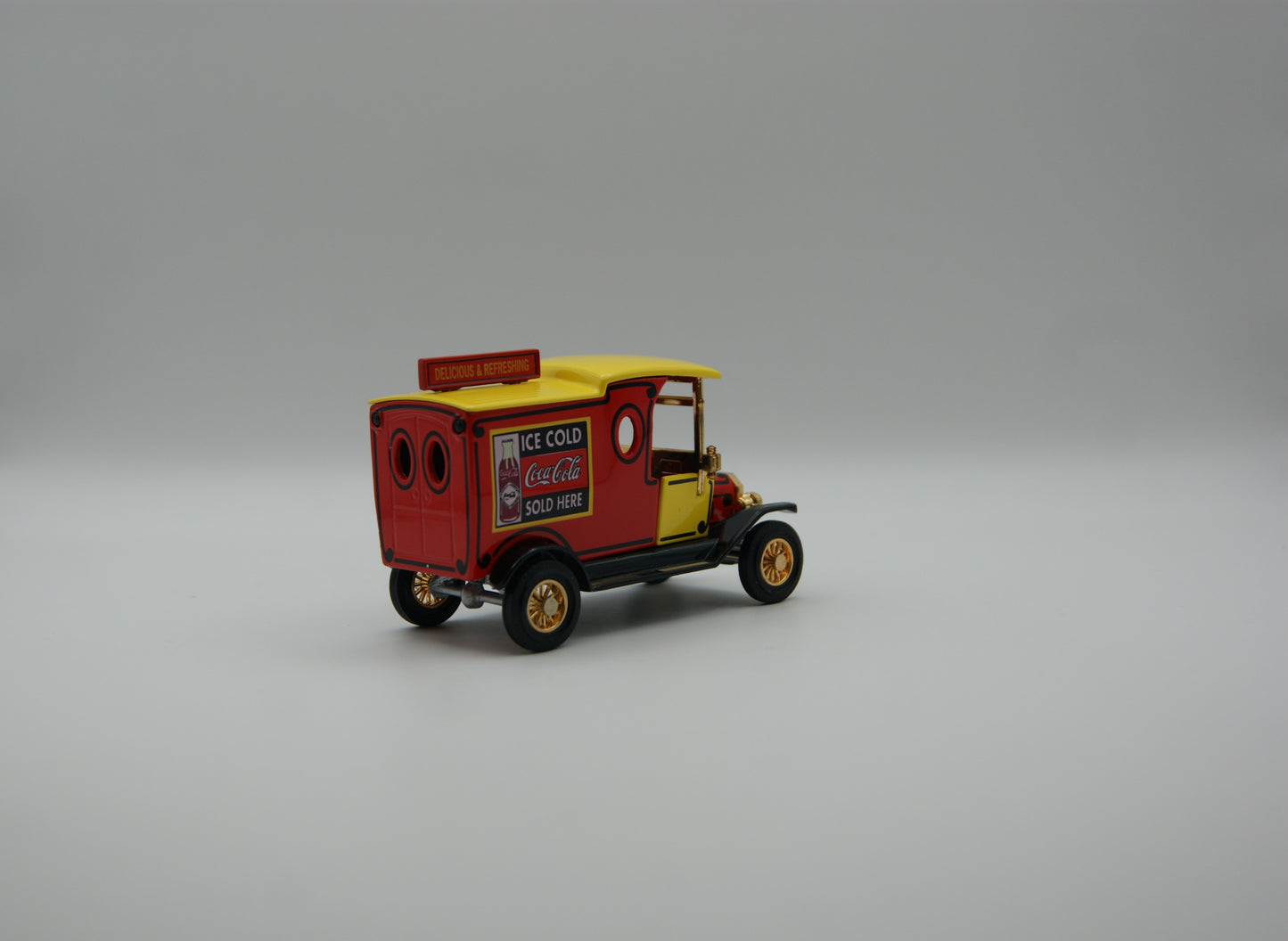 Matchbox Collectibles YPC04-M 1912 Ford Model T Coca-Cola OVP Zertifikat