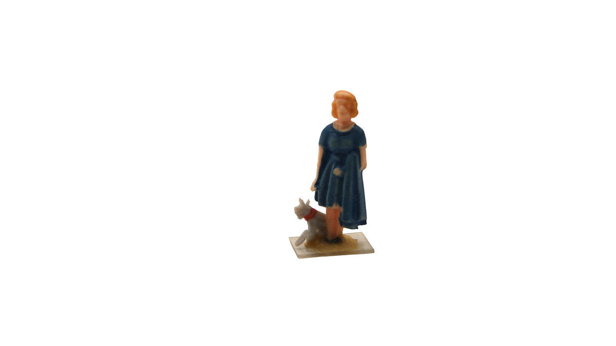 Spur TT 1:120 – 4 Figuren Passanten, Frau mit Hund & Bahnpersonal