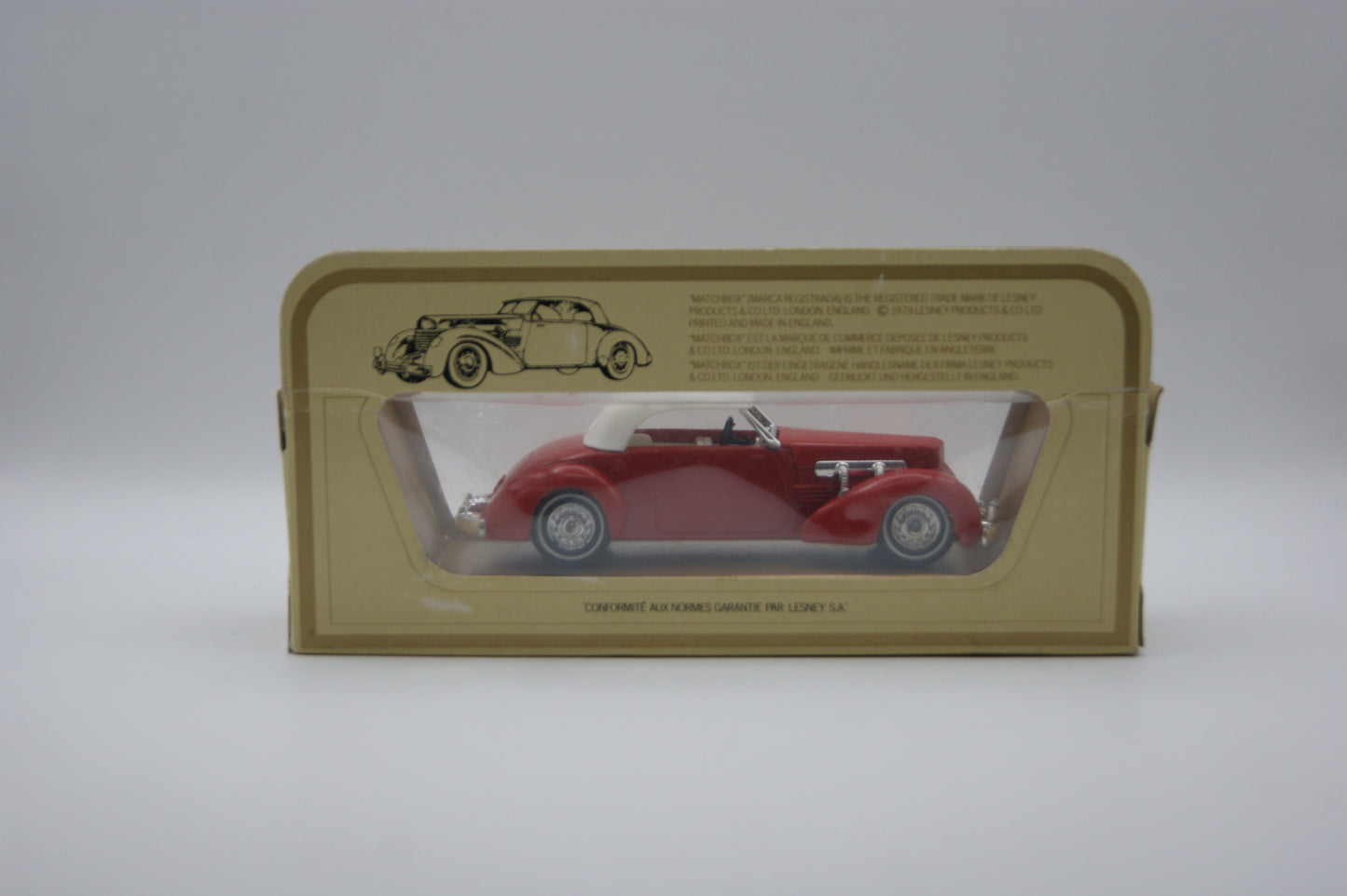 Matchbox Models of Yesteryear Y-18 1937 Cord 812 Rot OVP Lesney