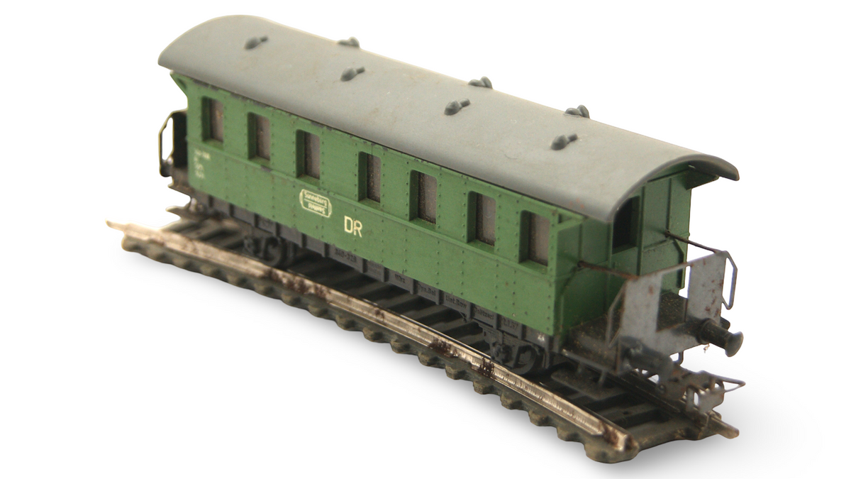 PIKO H0 1:87 DR 3 Personenwagen Konvolut – rollfähig – Bastlerware
