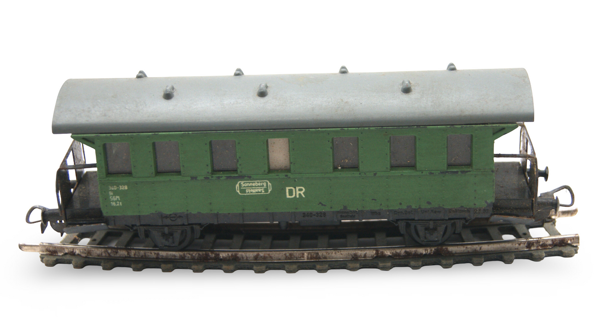 PIKO H0 1:87 DR 3 Personenwagen Konvolut – rollfähig – Bastlerware