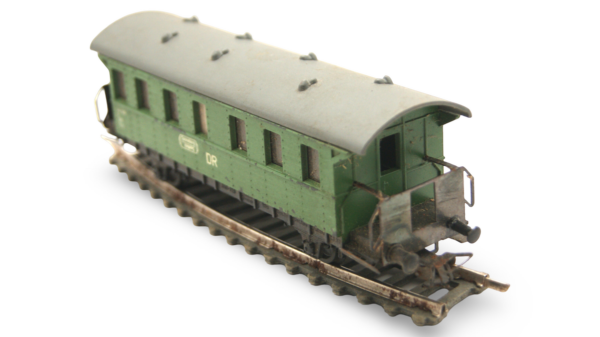 PIKO H0 1:87 DR 3 Personenwagen Konvolut – rollfähig – Bastlerware