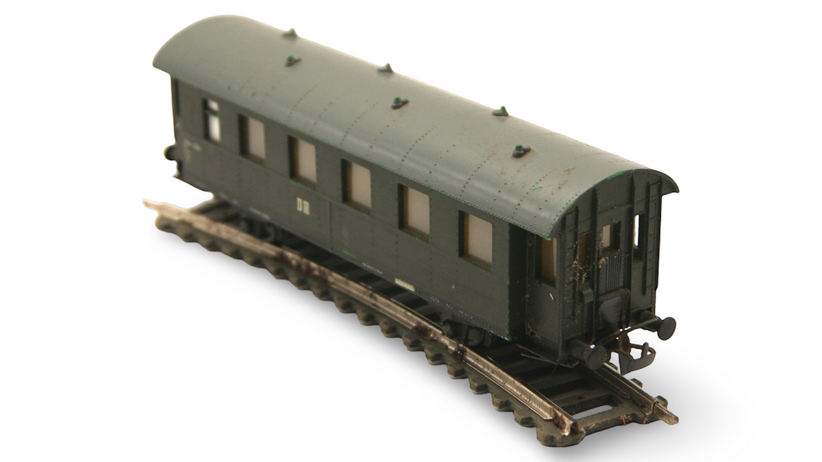 PIKO H0 1:87 DR 3 Personenwagen Konvolut – rollfähig – Bastlerware