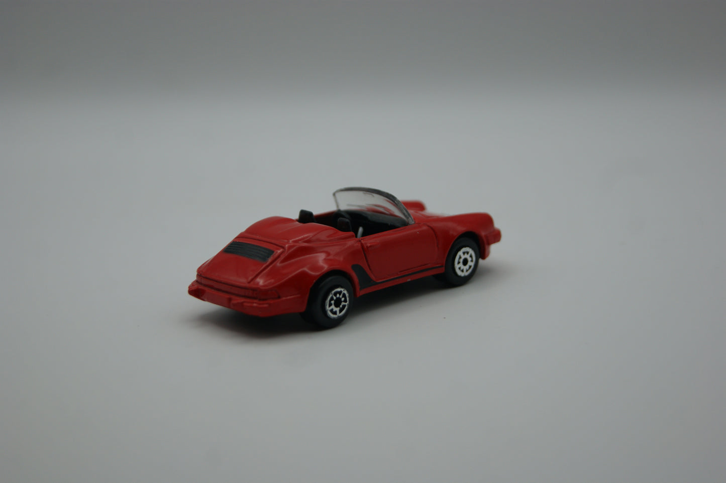Maisto Porsche 911 Speedster Cabriolet Rot Vintage Modellauto lose