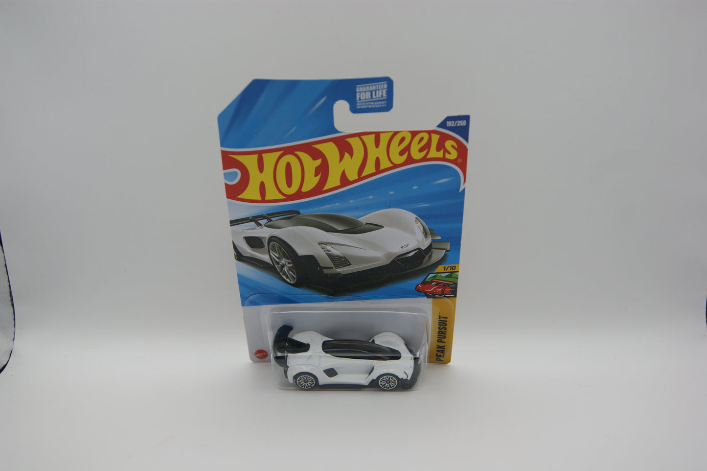 Hot Wheels Czinger 21C 2025 Peak Pursuit 1/10 #192/250 Weiß US Long Card OVP