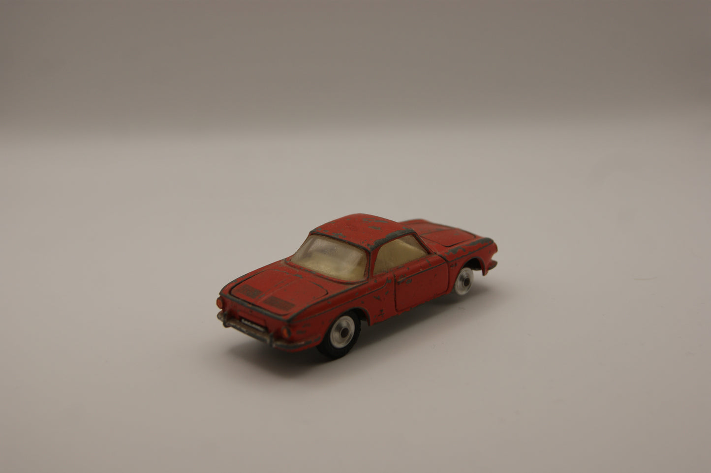 Corgi Toys 239 VW 1500 Karmann Ghia Rot Vintage Modellauto 1:43 Bespielt