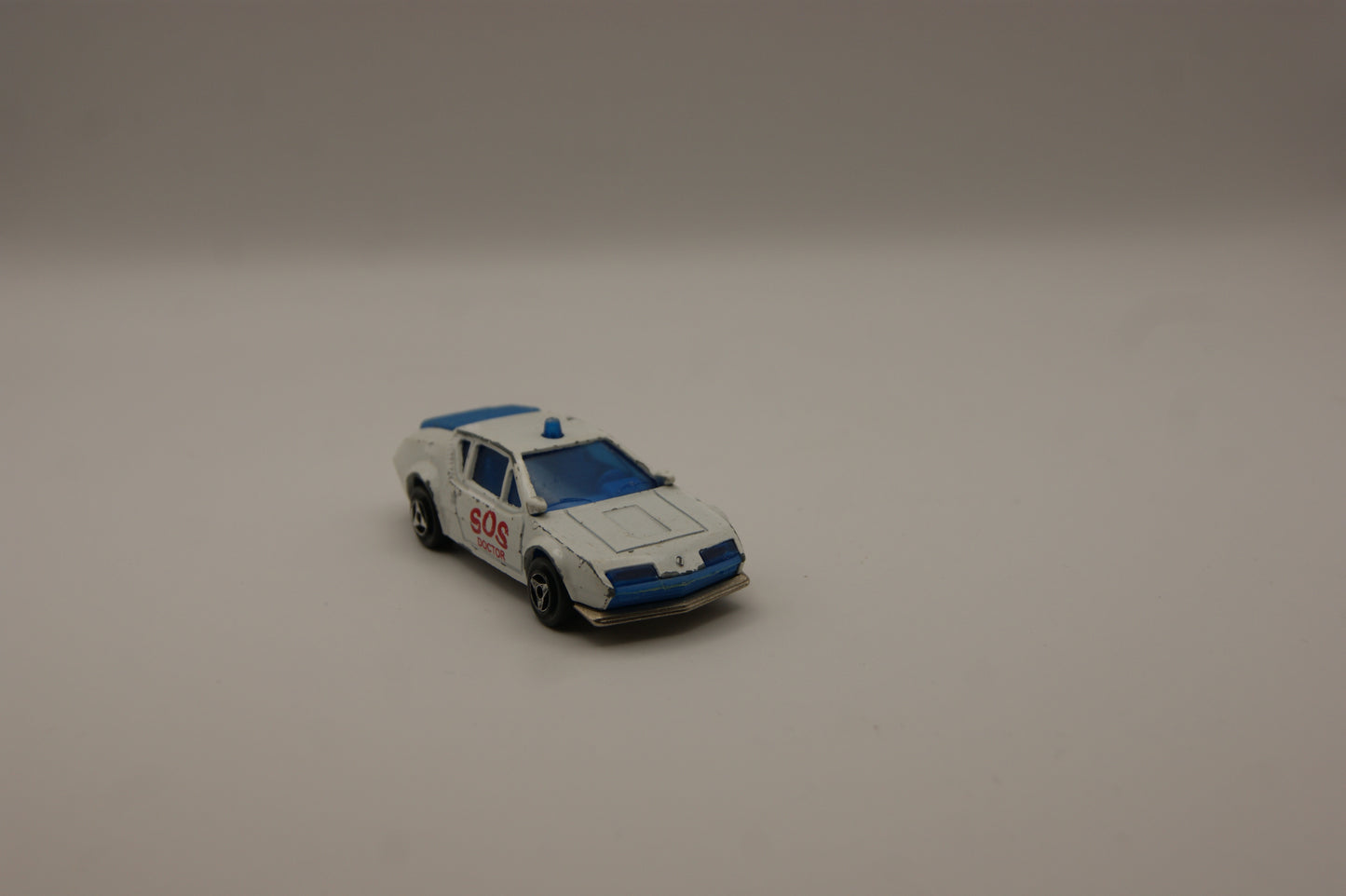 Majorette 264 Renault Alpine A310 SOS Doctor Weiß Vintage Made in France