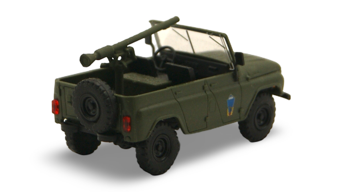 Busch UAZ 469 Fallschirmjäger mit Geschütz 1:87 H0 Militärfahrzeug